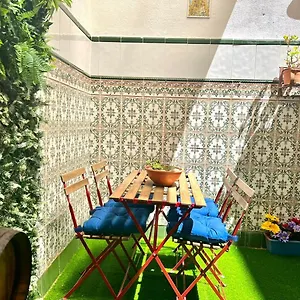  Apartamento Adela & Private Courtyard By Ele España